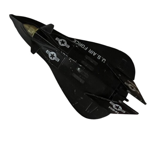 ERTL Diecast Metal F-19 Stealth U.S. Air Force Fighter Jet Model - Picture 7 of 9